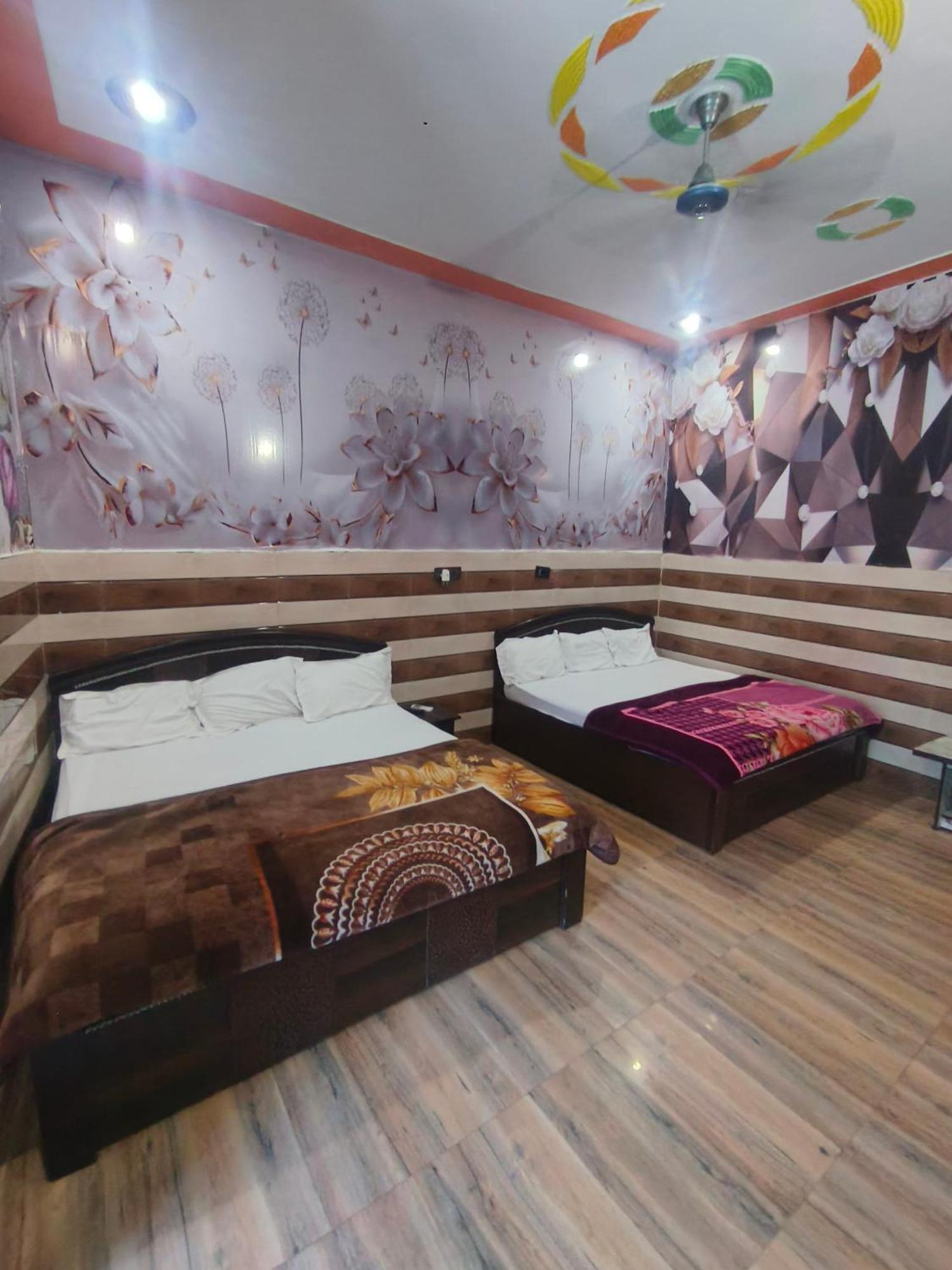 Hotel K.D.Dham-Near Prem Mandir Vrindāvan Exteriér fotografie
