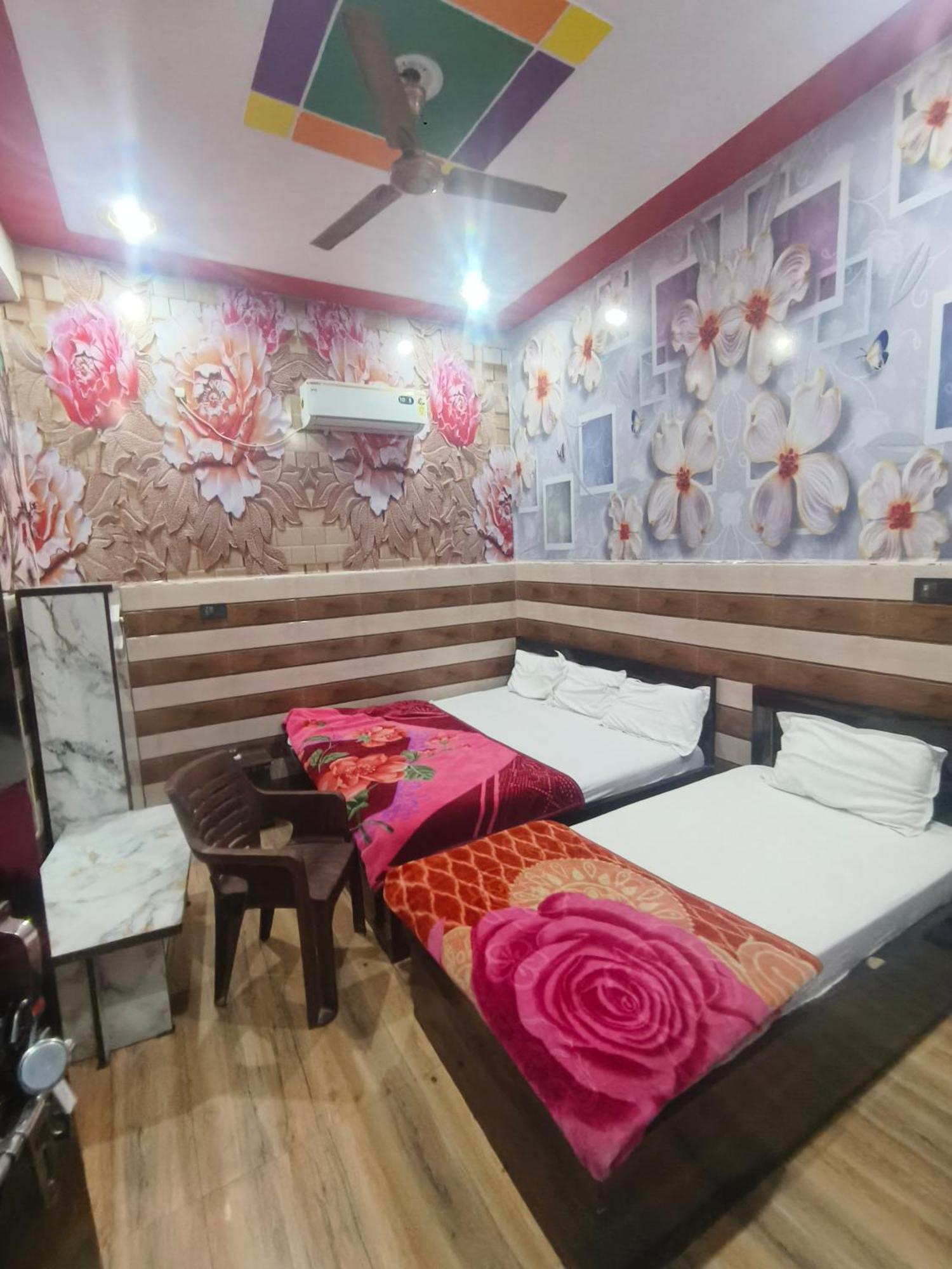 Hotel K.D.Dham-Near Prem Mandir Vrindāvan Exteriér fotografie