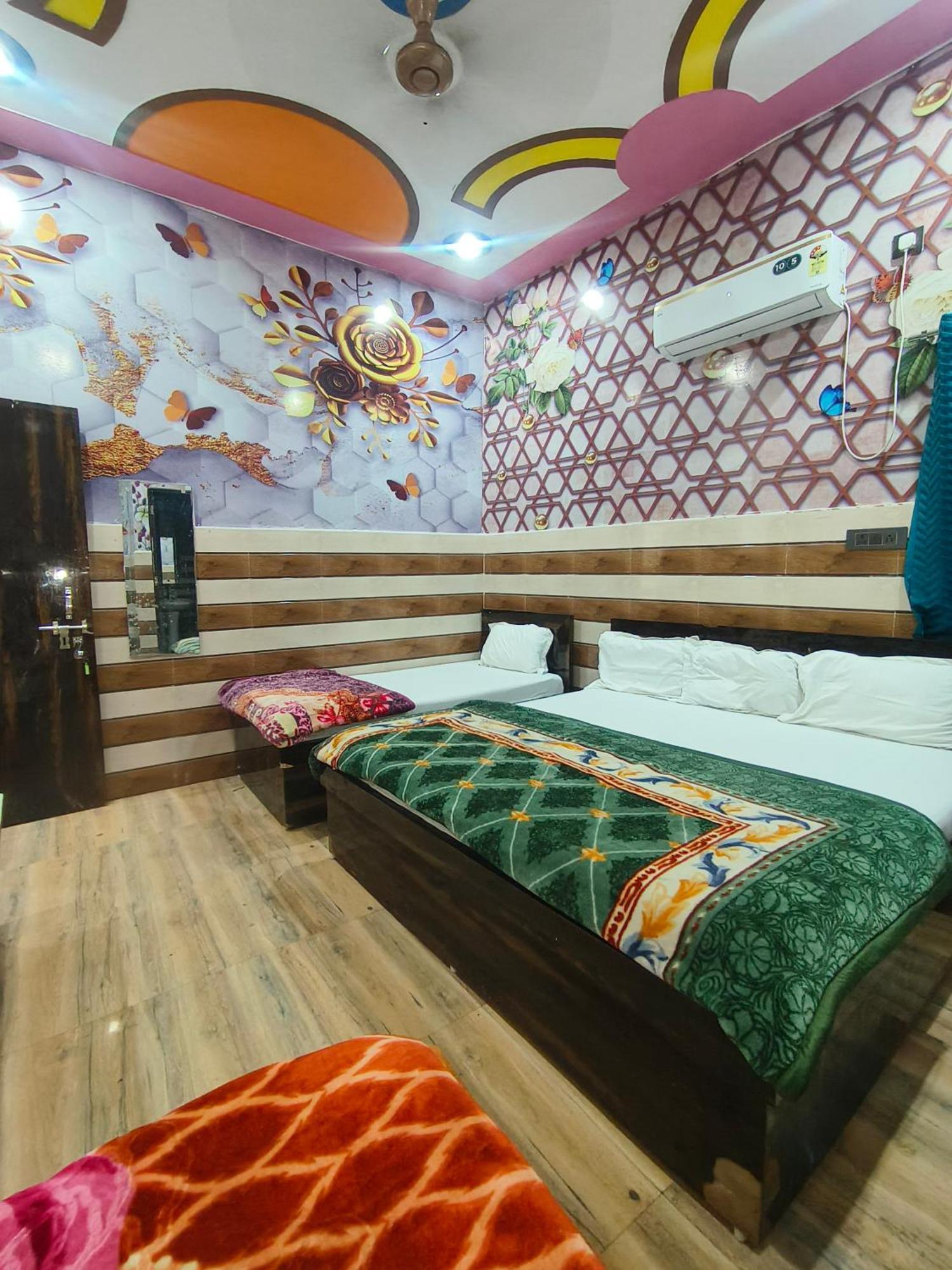 Hotel K.D.Dham-Near Prem Mandir Vrindāvan Exteriér fotografie